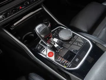 BMW M2 CARBON HUD NAVI SPORTSITZ MEM PARKASSI DRIVIN