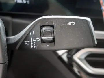 BMW M2 CARBON HUD NAVI SPORTSITZ MEM PARKASSI DRIVIN