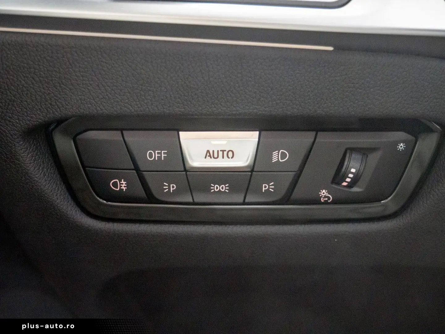 BMW M2 CARBON HUD NAVI SPORTSITZ MEM PARKASSI DRIVIN
