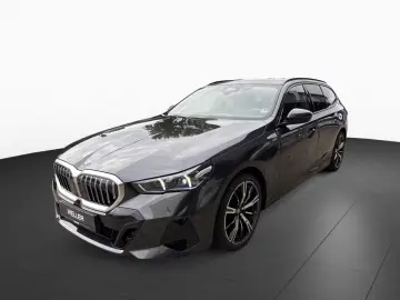 BMW 520dA T M SPORT StHzg AHK 360