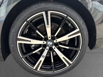BMW 520dA T M SPORT StHzg AHK 360