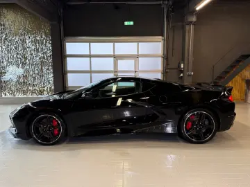 Corvette C8 6.2 Stingray 3LT Targa Z51 Performance Pack