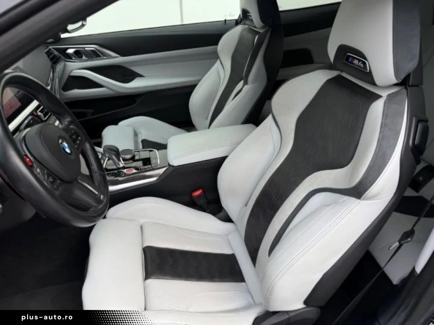BMW M4 Competition xDrive A M HUD AD Navi Leder Digi