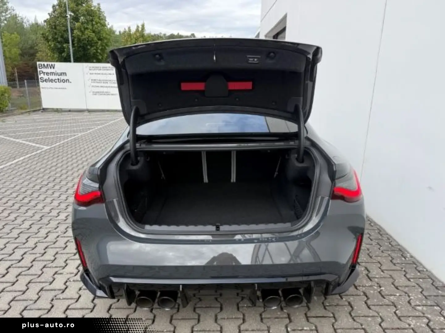 BMW M4 Competition xDrive A M HUD AD Navi Leder Digi
