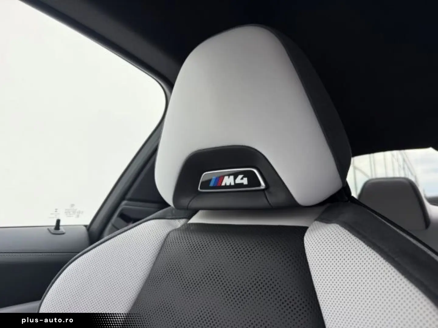 BMW M4 Competition xDrive A M HUD AD Navi Leder Digi