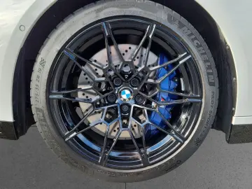 BMW M4 Competition xD Cabrio M Drivers Pkg DAPr H K