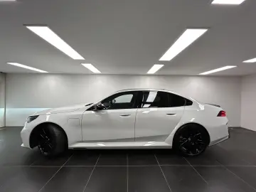 BMW M5 Limousine Carbon Keramik Bremse B&W M Drive P