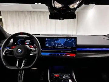 BMW M5 Limousine Carbon Keramik Bremse B&W M Drive P