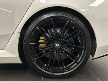 BMW M5 Limousine Carbon Keramik Bremse B&W M Drive P