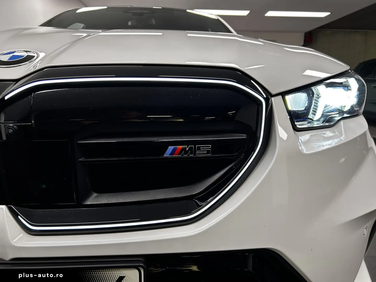 BMW M5 Limousine Carbon Keramik Bremse B&W M Drive P
