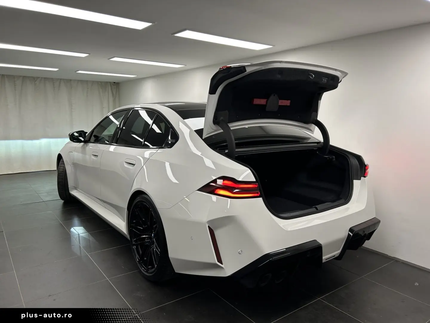 BMW M5 Limousine Carbon Keramik Bremse B&W M Drive P