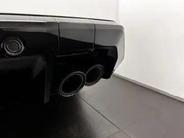 BMW M5 Limousine Carbon Keramik Bremse B&W M Drive P