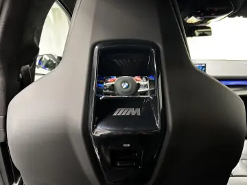 BMW M5 Limousine Carbon Keramik Bremse B&W M Drive P