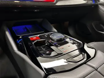 BMW M5 Limousine Carbon Keramik Bremse B&W M Drive P