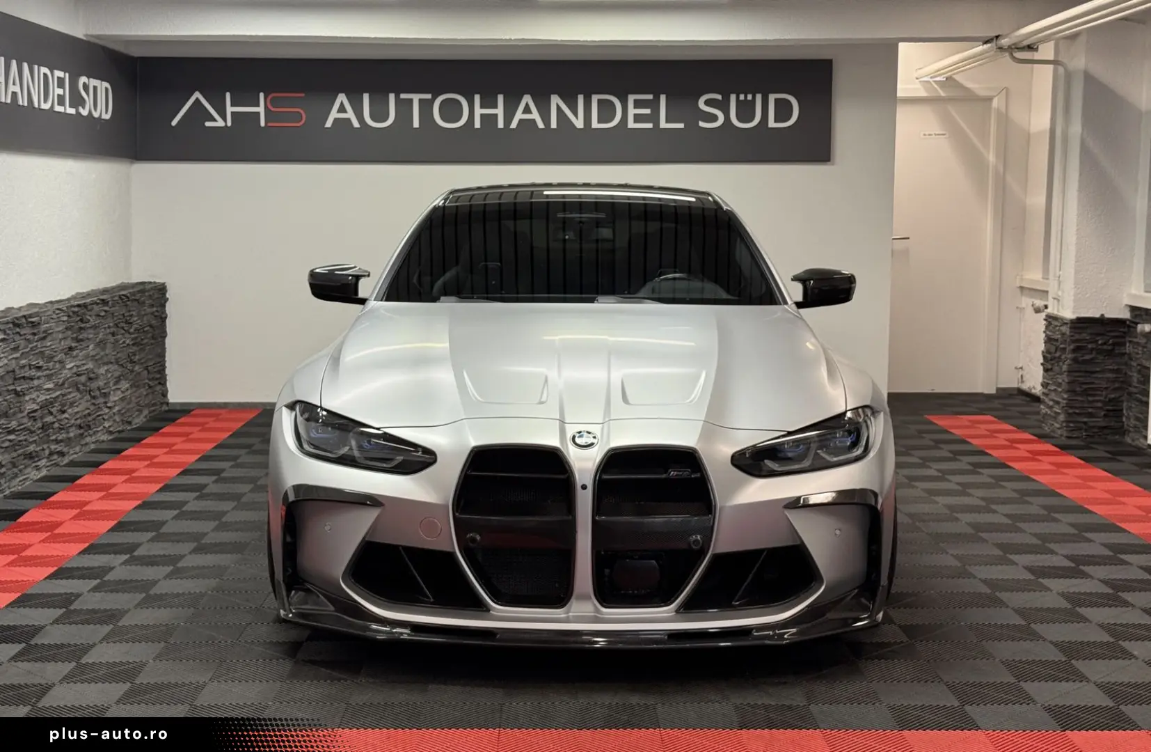 BMW M4 Competition CARBON HURRICANE YIDO