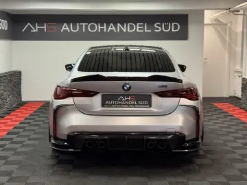 BMW M4 Competition CARBON HURRICANE YIDO
