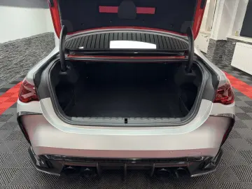 BMW M4 Competition CARBON HURRICANE YIDO