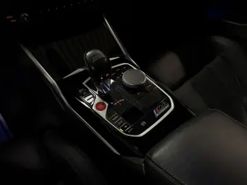 BMW M4 Competition CARBON HURRICANE YIDO