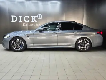 BMW M5 Lim.  CARBON SOFT LED HEAD H&K MEMO ACC 360