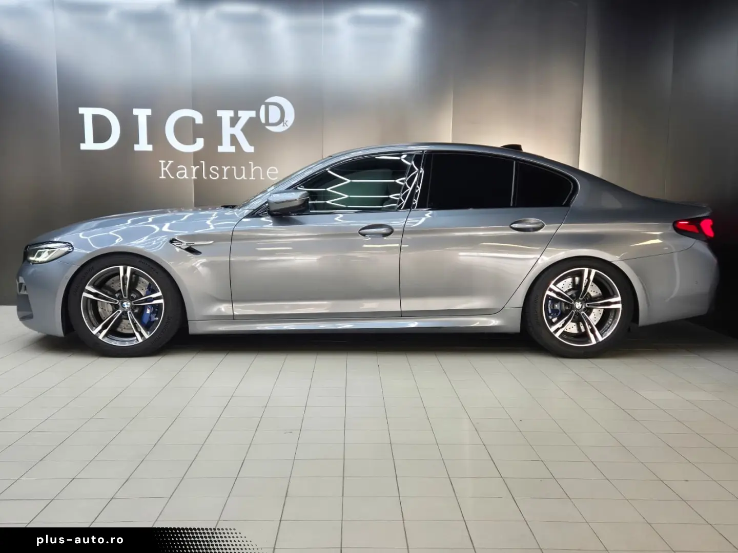 BMW M5 Lim.  CARBON SOFT LED HEAD H&K MEMO ACC 360