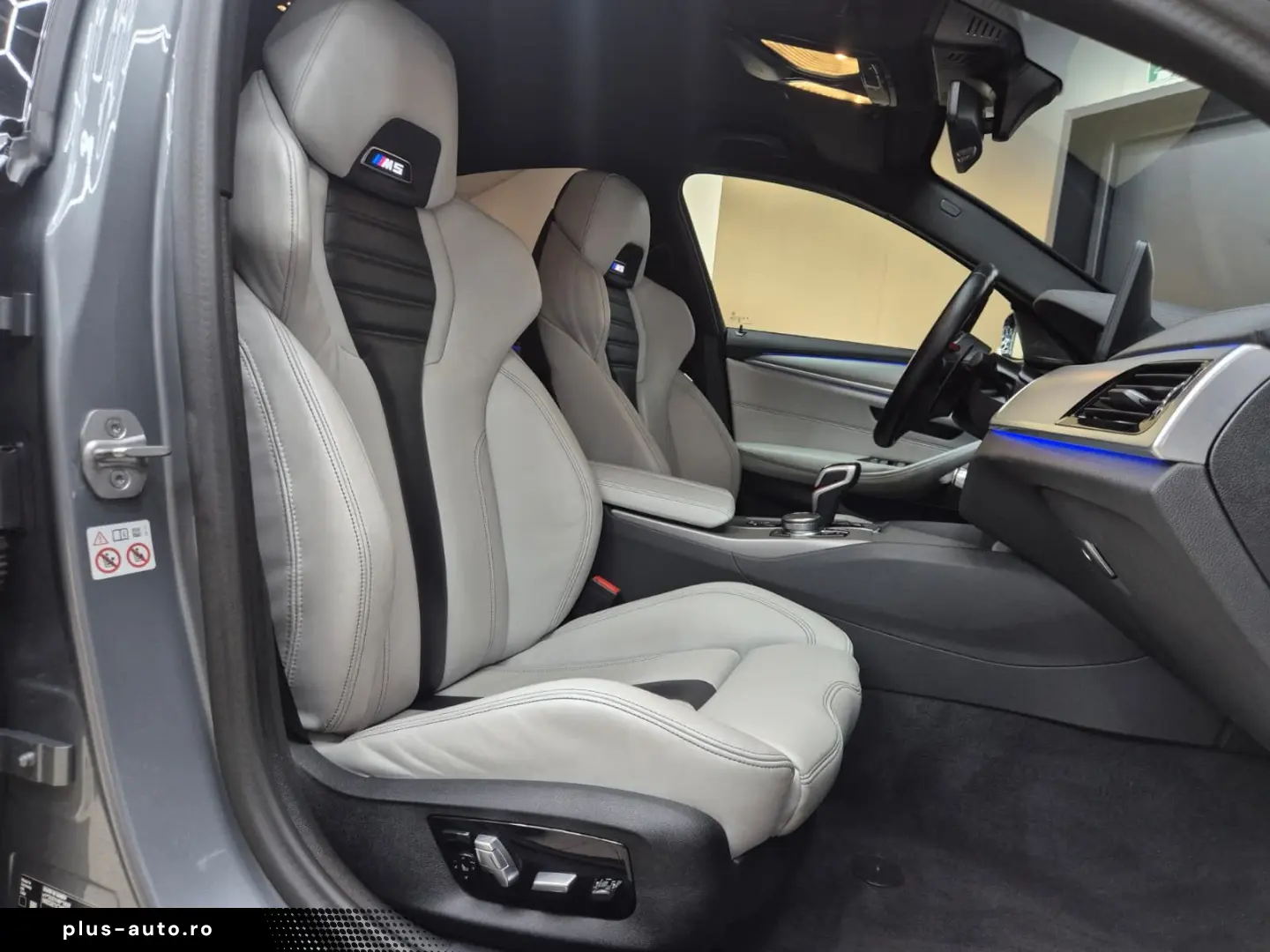BMW M5 Lim.  CARBON SOFT LED HEAD H&K MEMO ACC 360