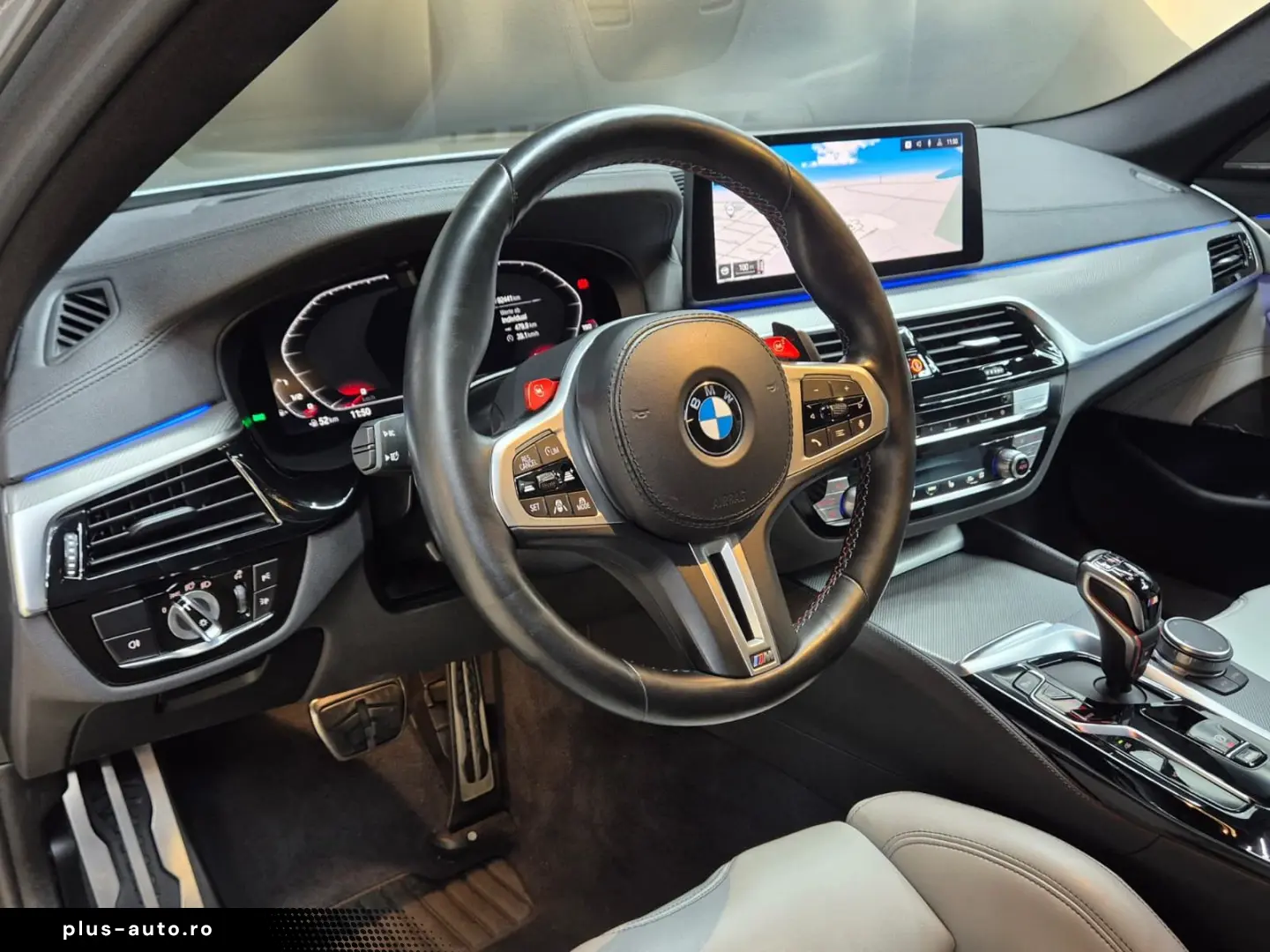 BMW M5 Lim.  CARBON SOFT LED HEAD H&K MEMO ACC 360