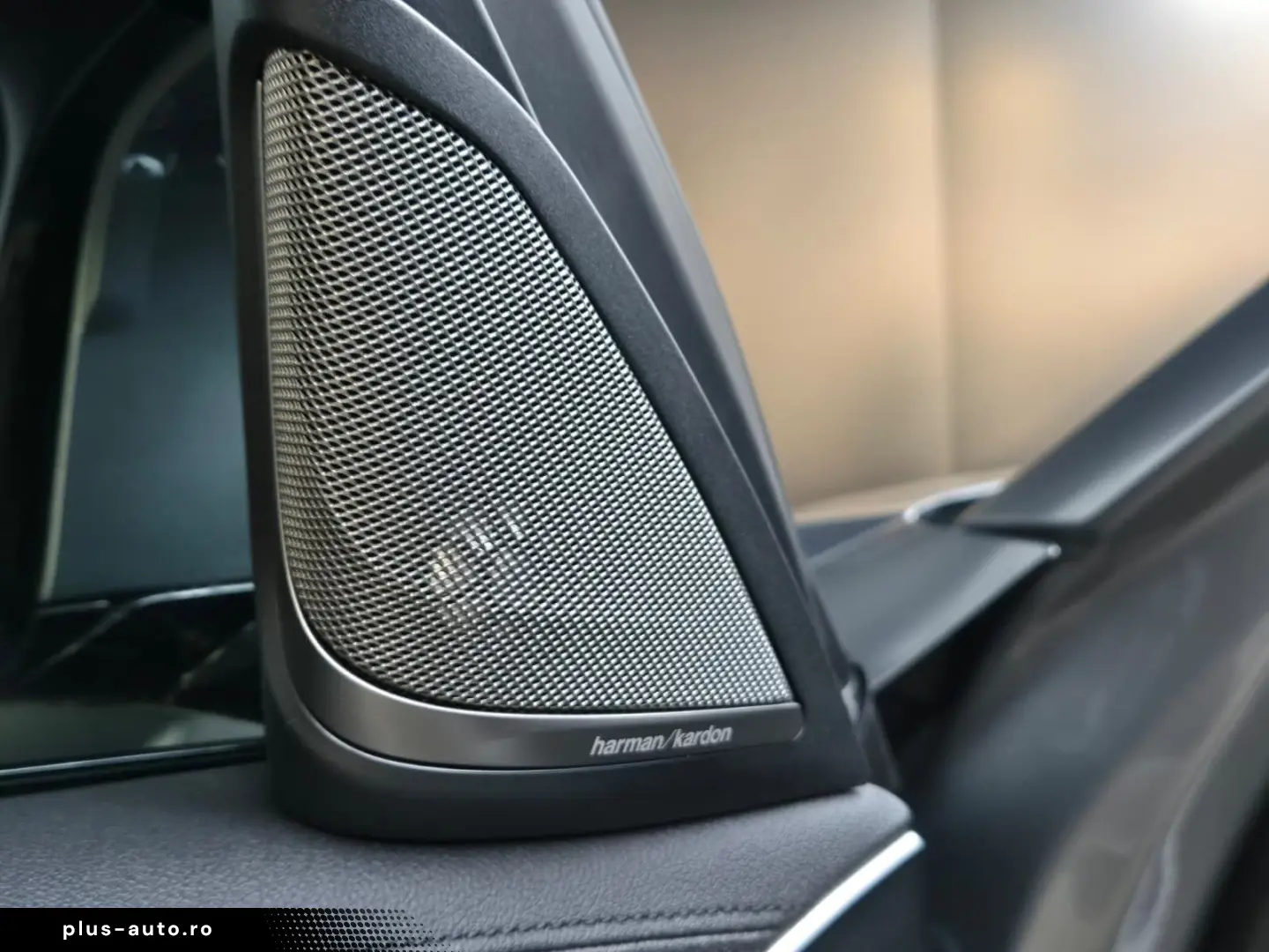 BMW M5 Lim.  CARBON SOFT LED HEAD H&K MEMO ACC 360