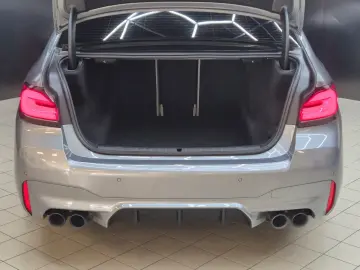 BMW M5 Lim.  CARBON SOFT LED HEAD H&K MEMO ACC 360