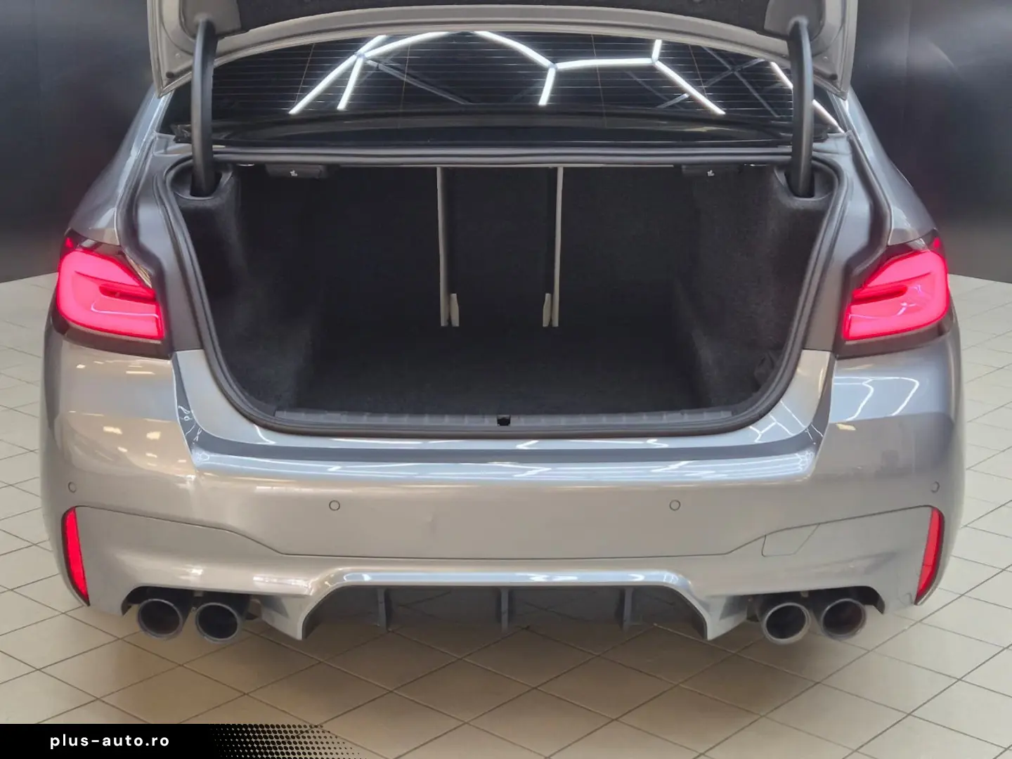 BMW M5 Lim.  CARBON SOFT LED HEAD H&K MEMO ACC 360