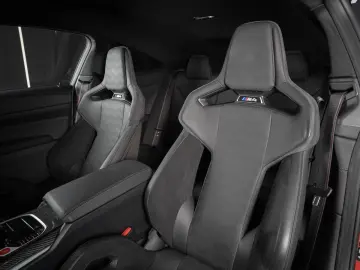 BMW M4 Competition xDrive   CARBON TRACK VOLL