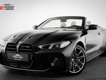 BMW M4 xDrive Competition Cabrio Schwarz Weiß Curved