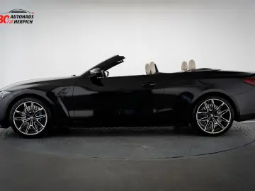 BMW M4 xDrive Competition Cabrio Schwarz Weiß Curved