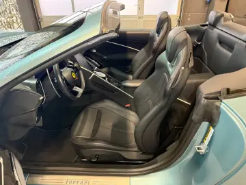 Ferrari Roma 3.9 T V8 Spider DCT CARPLAY~360