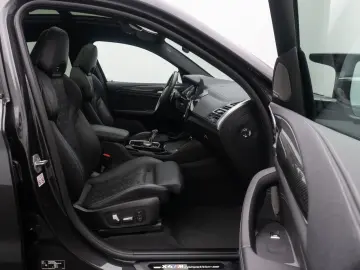 BMW X4 M Competition M Driver´s 360 DAB Panorama 21