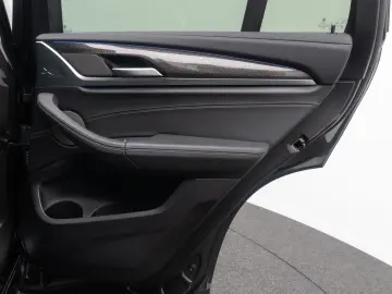 BMW X4 M Competition M Driver´s 360 DAB Panorama 21