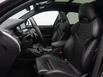 BMW X4 M Competition M Driver´s 360 DAB Panorama 21