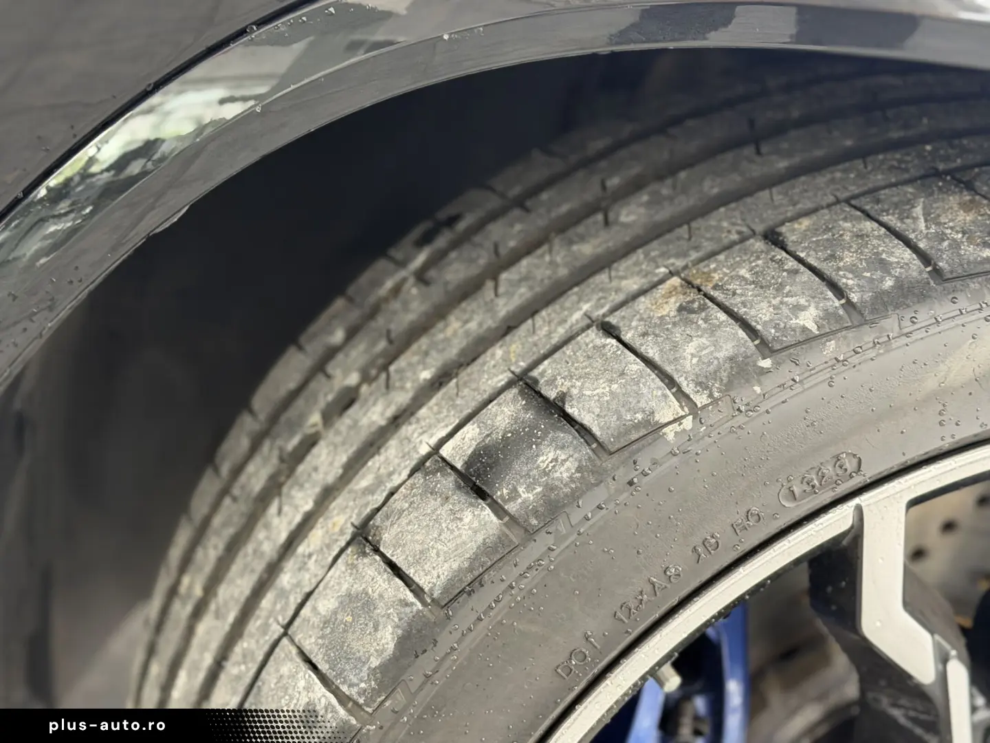 BMW X4 M Competition  2 Hand  Deutsch  Service Neu