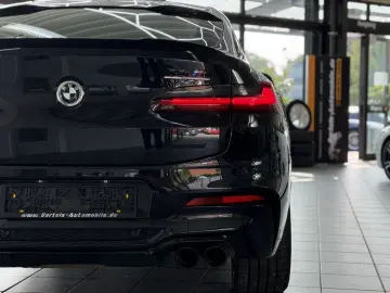 BMW X4 M Competition  2 Hand  Deutsch  Service Neu
