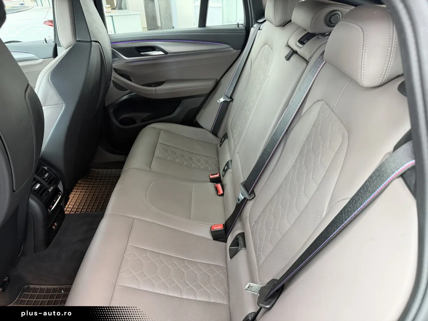 BMW X4 M Competition  2 Hand  Deutsch  Service Neu
