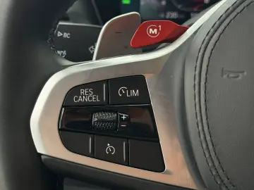 BMW X4 M Competition  2 Hand  Deutsch  Service Neu