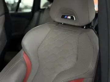 BMW X4 M Competition  2 Hand  Deutsch  Service Neu