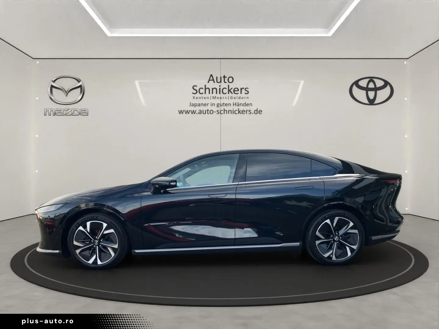 MAZDA 6e TAKUMI SONY LED CARPLAY HEAD-UP KAMERA E-CALL