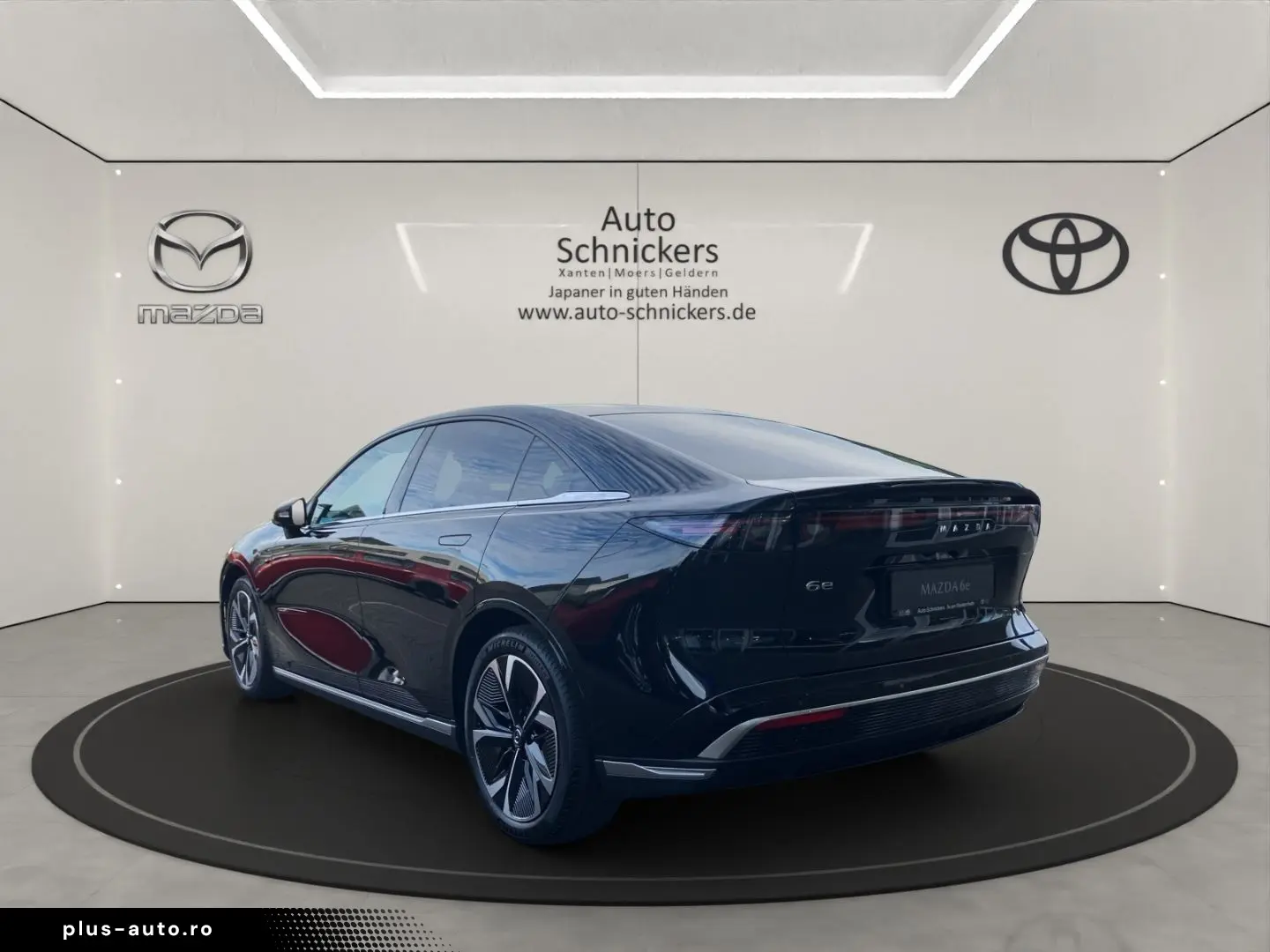 MAZDA 6e TAKUMI SONY LED CARPLAY HEAD-UP KAMERA E-CALL