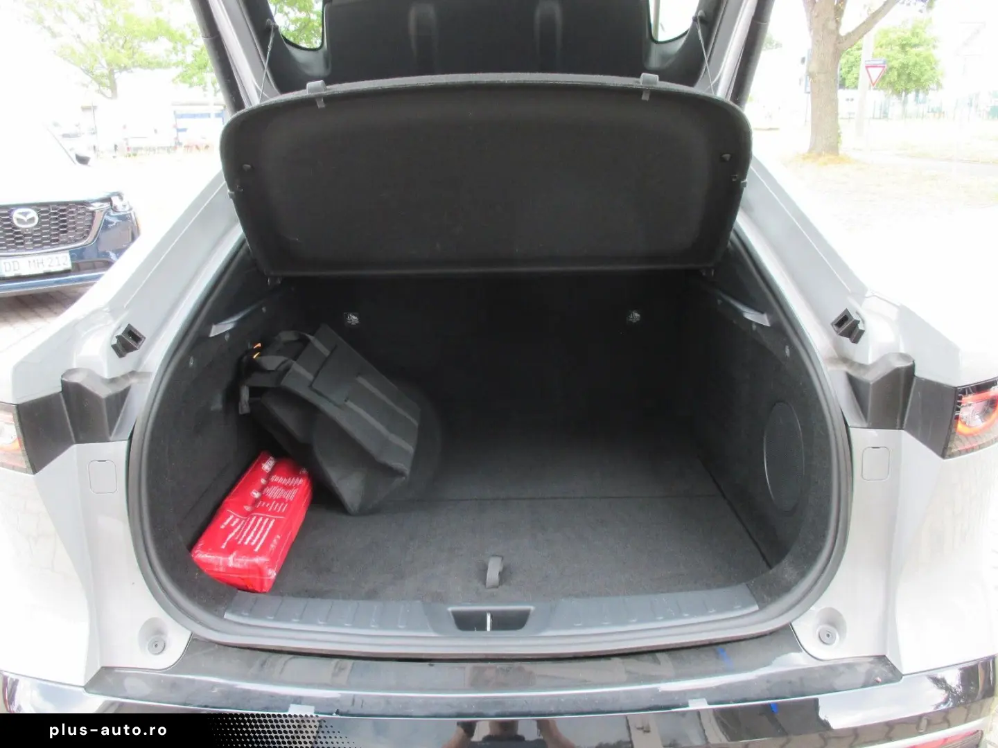 MAZDA 6e 5HB EV 258 1AT RWD Takumi