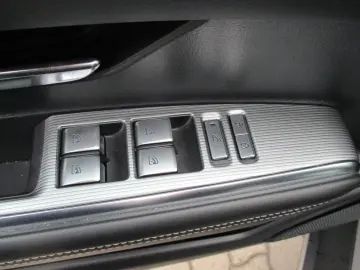 MAZDA 6e 5HB EV 258 1AT RWD Takumi
