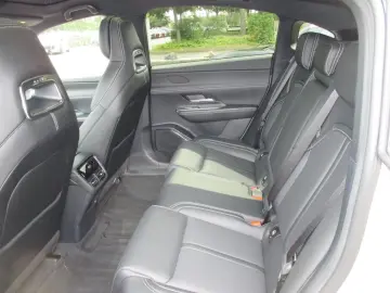 MAZDA 6e 5HB EV 258 1AT RWD Takumi