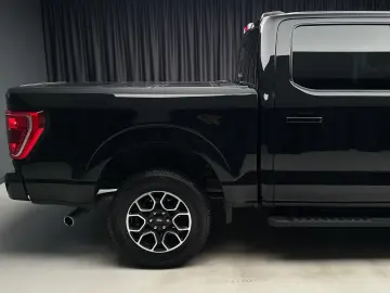 Ford F150 SuperCrew 3.5L PowerBoost Hybrid