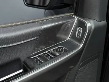 Ford F150 SuperCrew 3.5L PowerBoost Hybrid