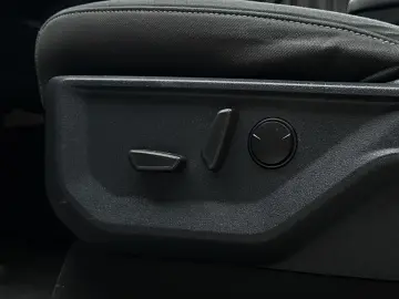 Ford F150 SuperCrew 3.5L PowerBoost Hybrid