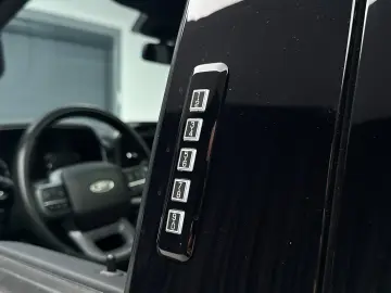 Ford F150 SuperCrew 3.5L PowerBoost Hybrid
